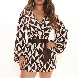 Pattern Romper (Brown /off white) Small